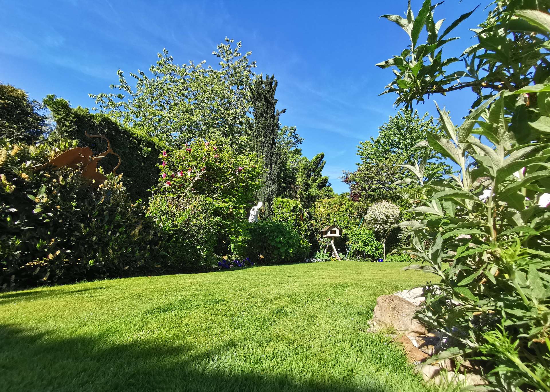 °Gepflegt & traumhaft eingewachsen