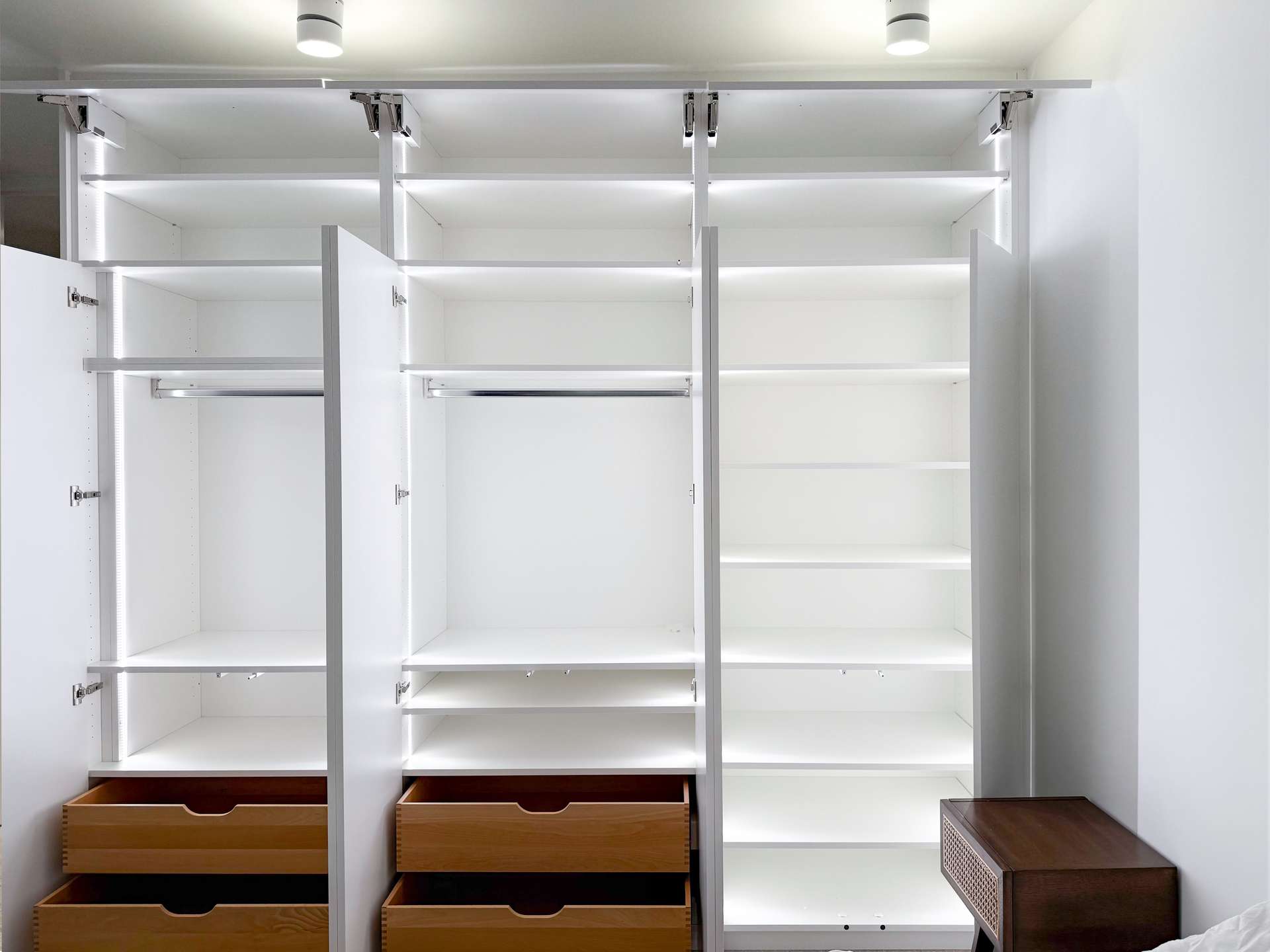 °Als beleuchteter Ankleidebereich