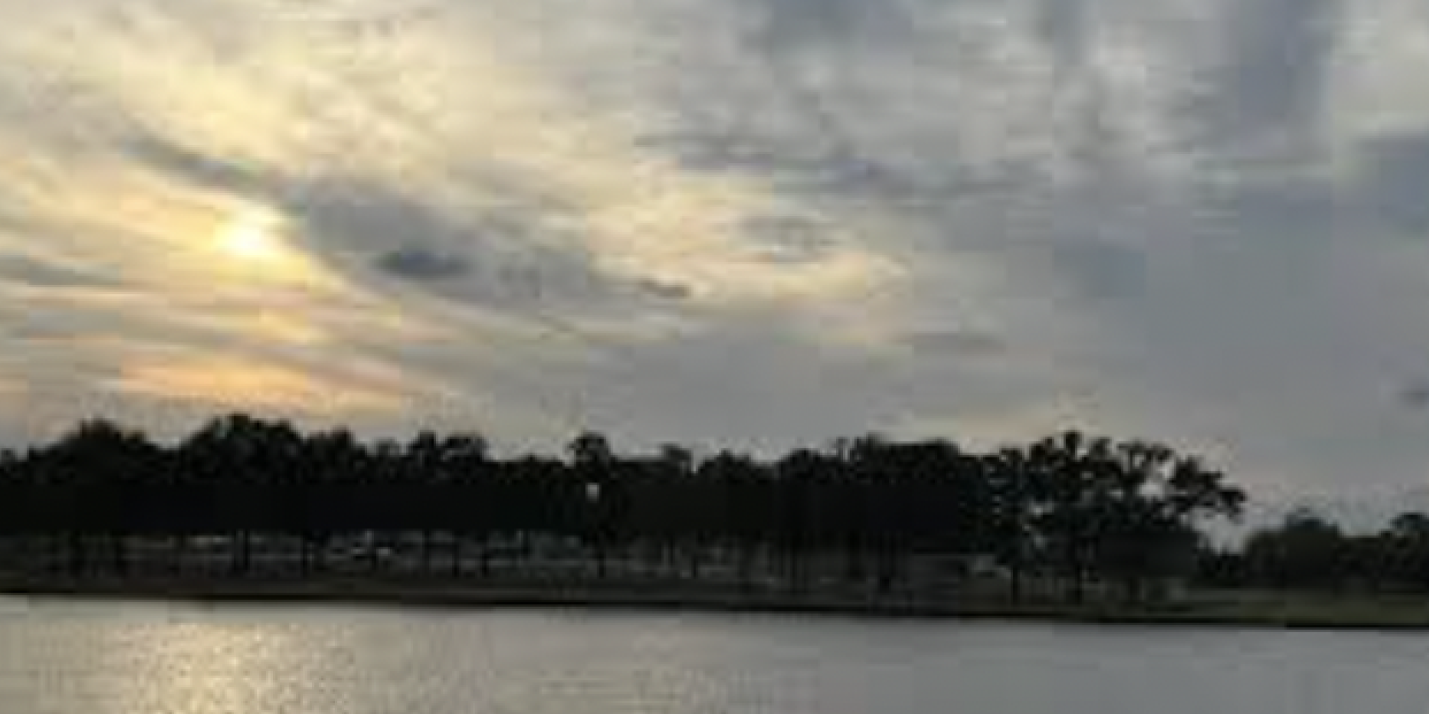 Conroe Forecast: Monday Showers Give Way to Warmer Weekend