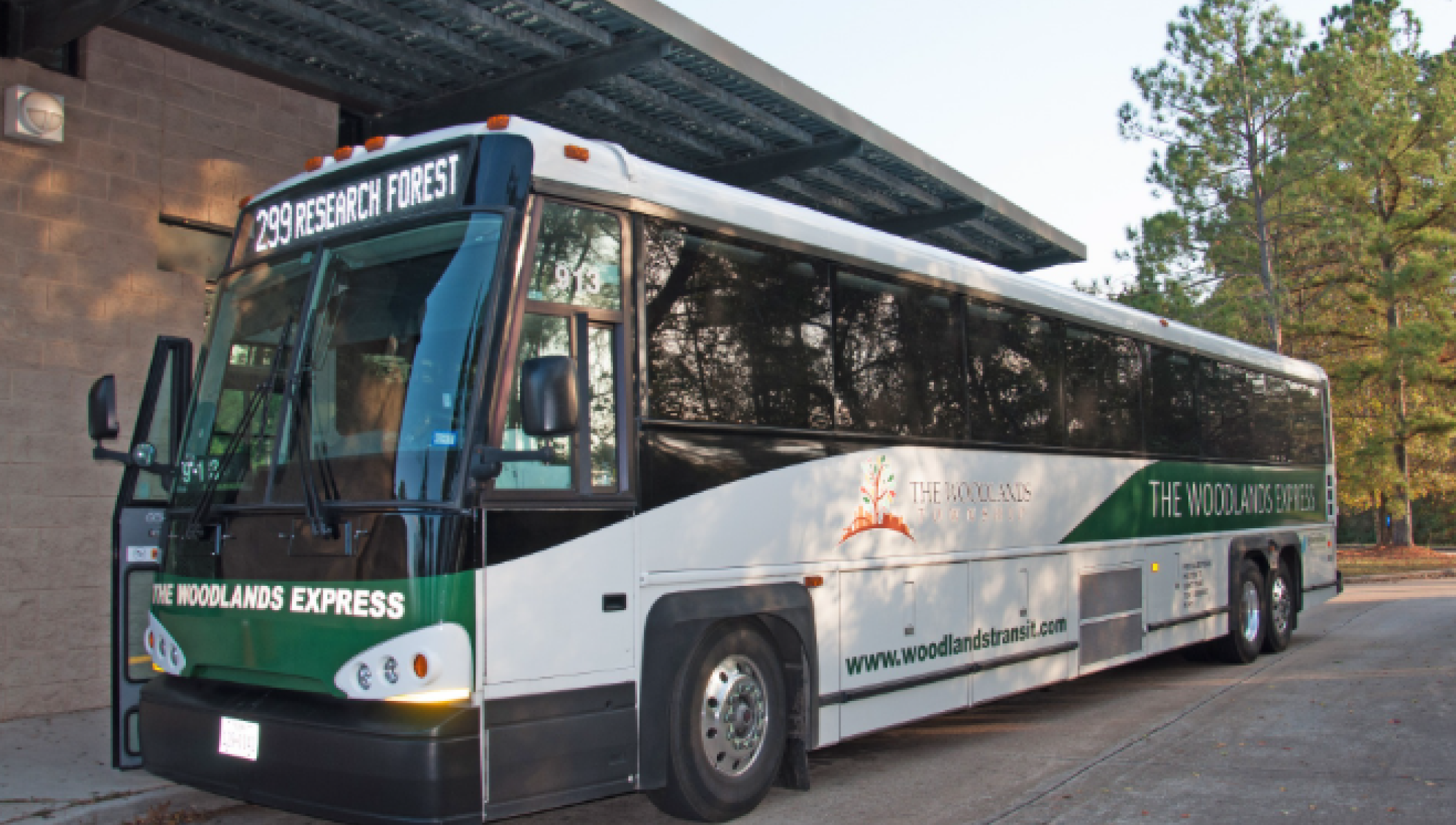 Commuter Bus Service in The Woodlands Increasing Routes and Fares Starting April 1