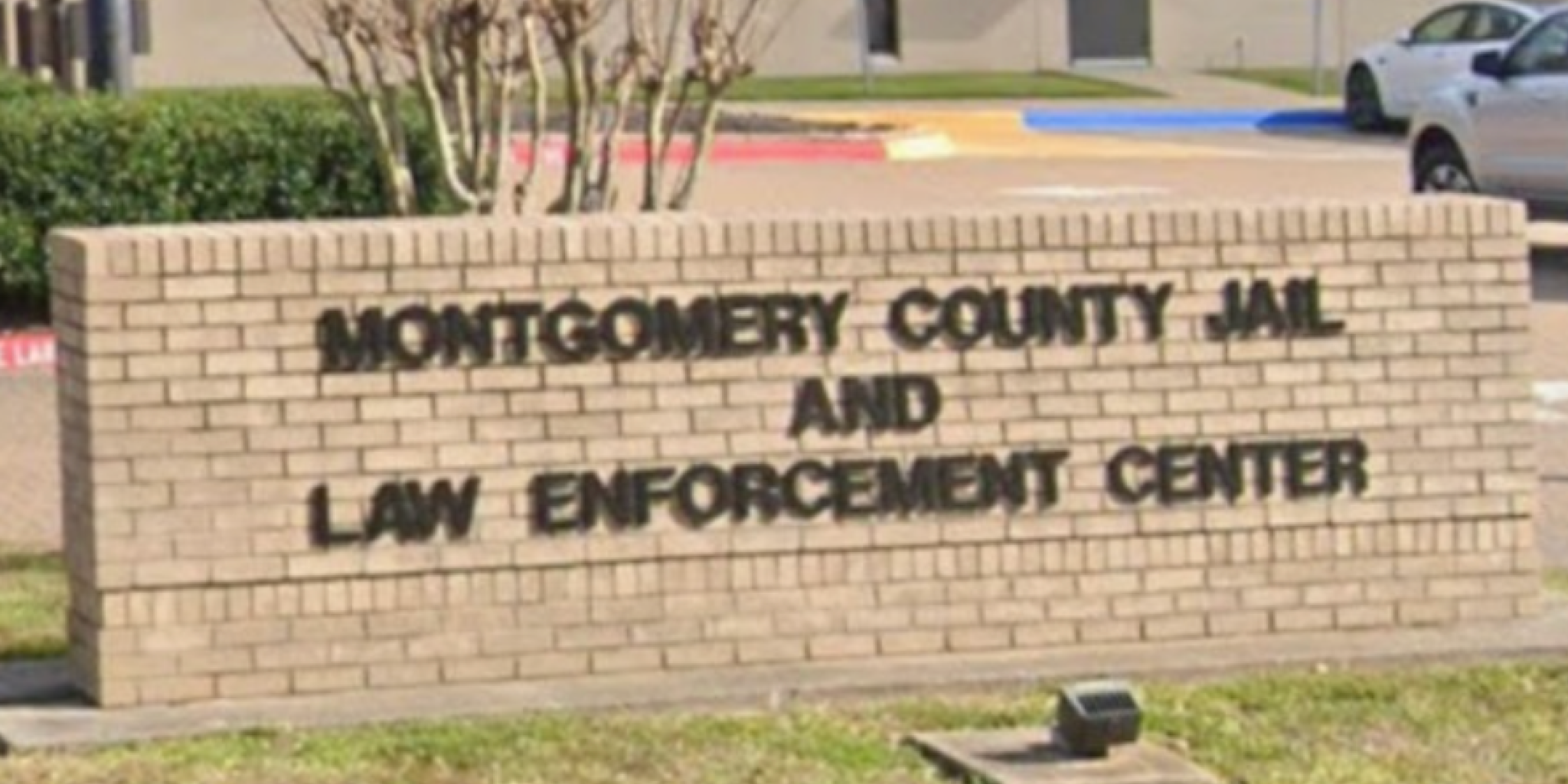 Houston woman accused of $460K theft from real estate firm