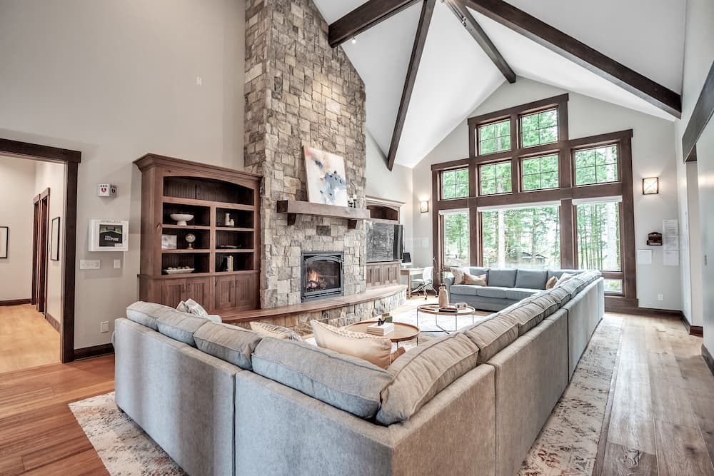  Living room at Monte Nido Clementine Lake Oswego