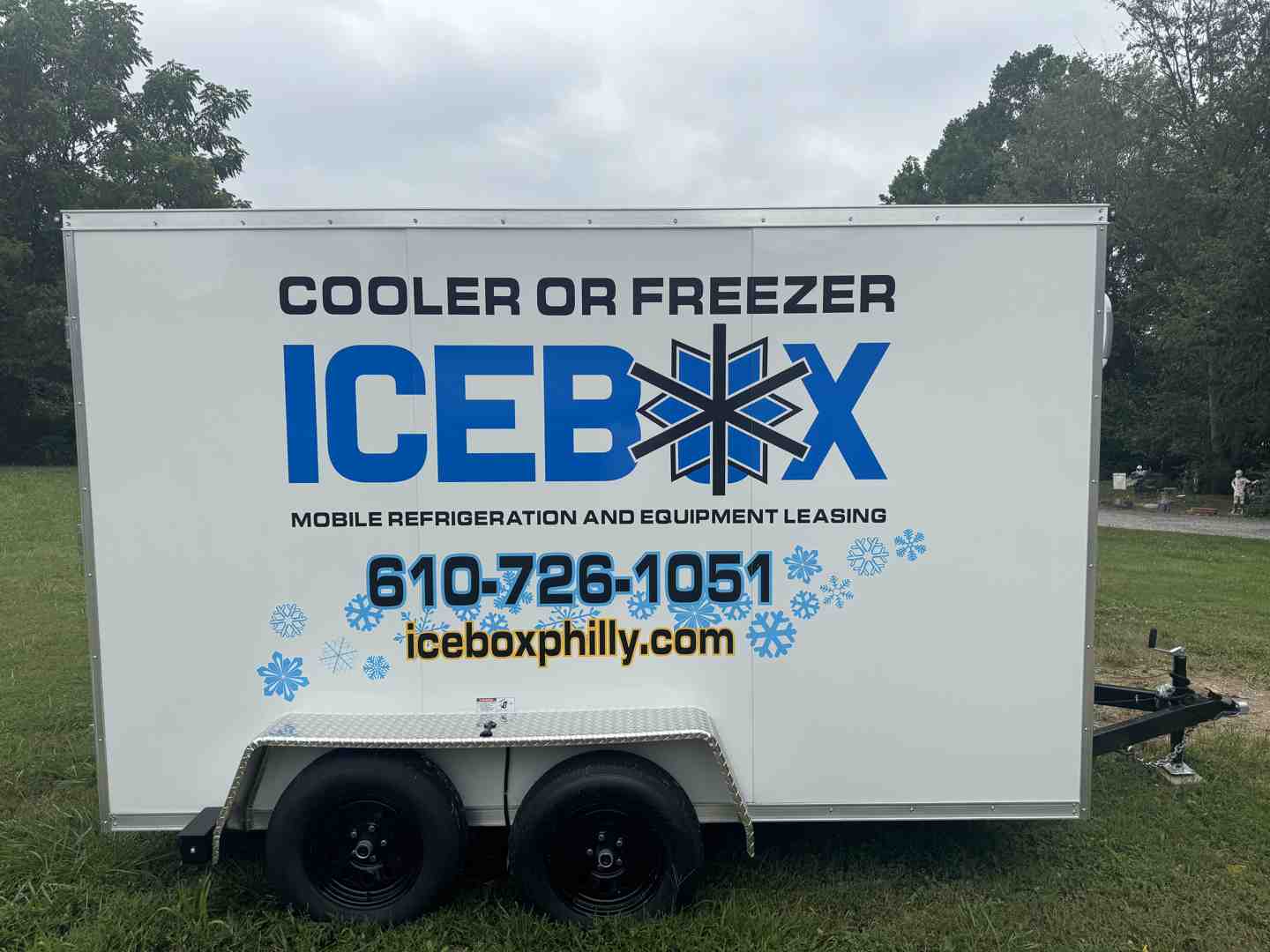 Different sized refrigerated trailers side-by-side - refrigeration rental Philadelphia PA Different sized refrigerated trailers side-by-side - refrigeration rental Philadelphia PA