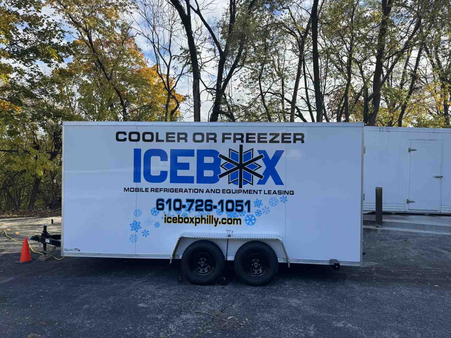 Rent refrigerated trailer