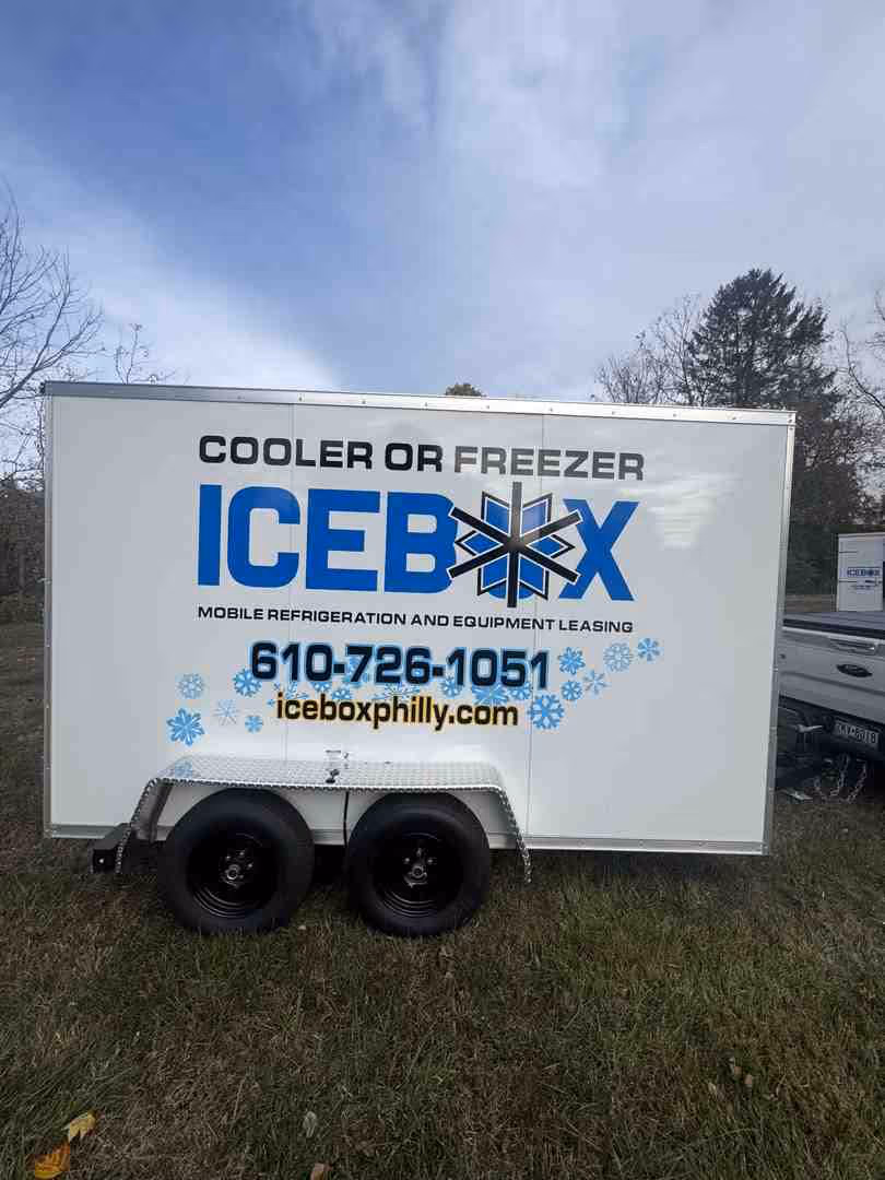 on site refrigeration trailer at commercial venue - on site refrigeration