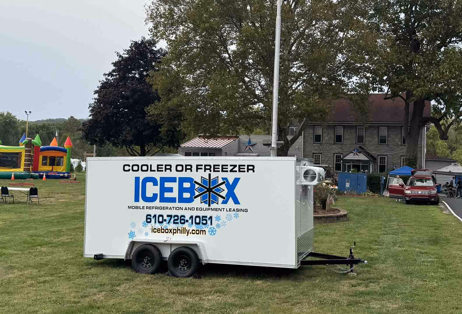 long term flower storage mobile cooler trailer at floral event - long term flower storage