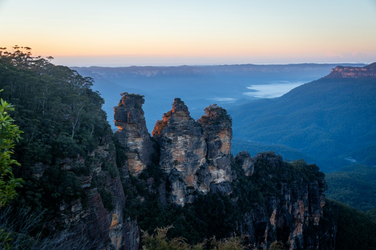 The Three Sisters rock formation in the Blue Mountains