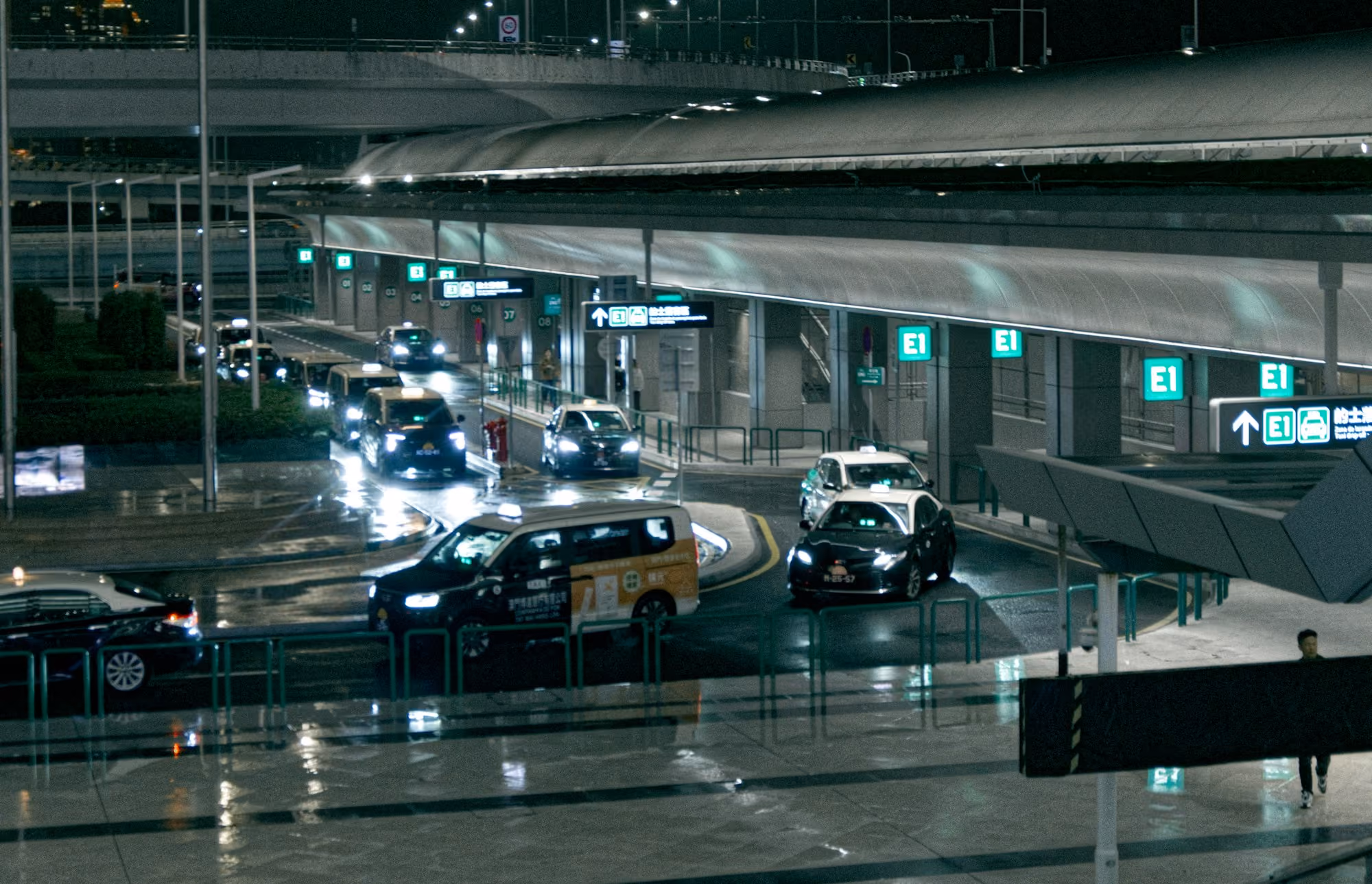 Taxi queue at an airport arrivals rank