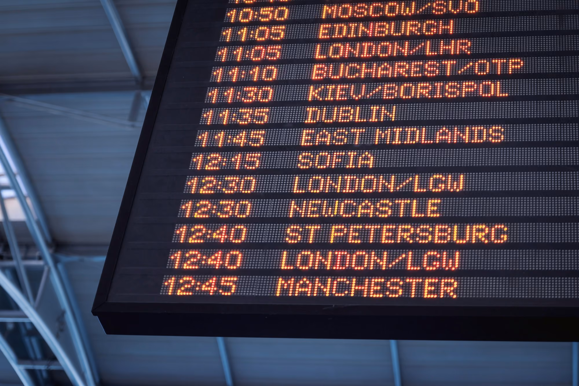 Airport flight arrivals board