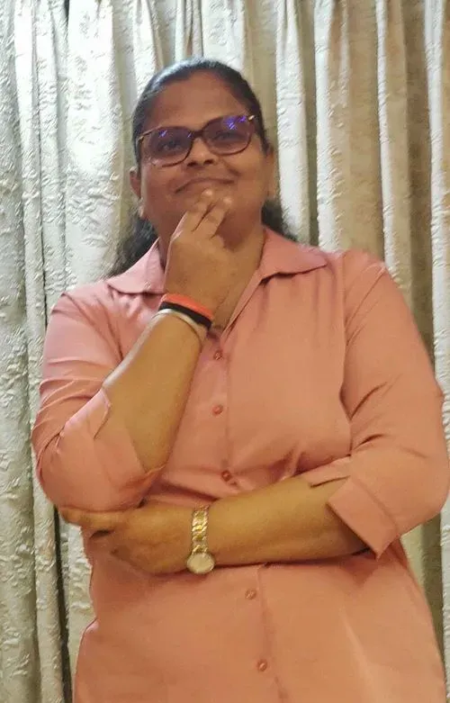 a participant standing in 3rd position of perceptual position during Neuro Linguistic Programming course in India