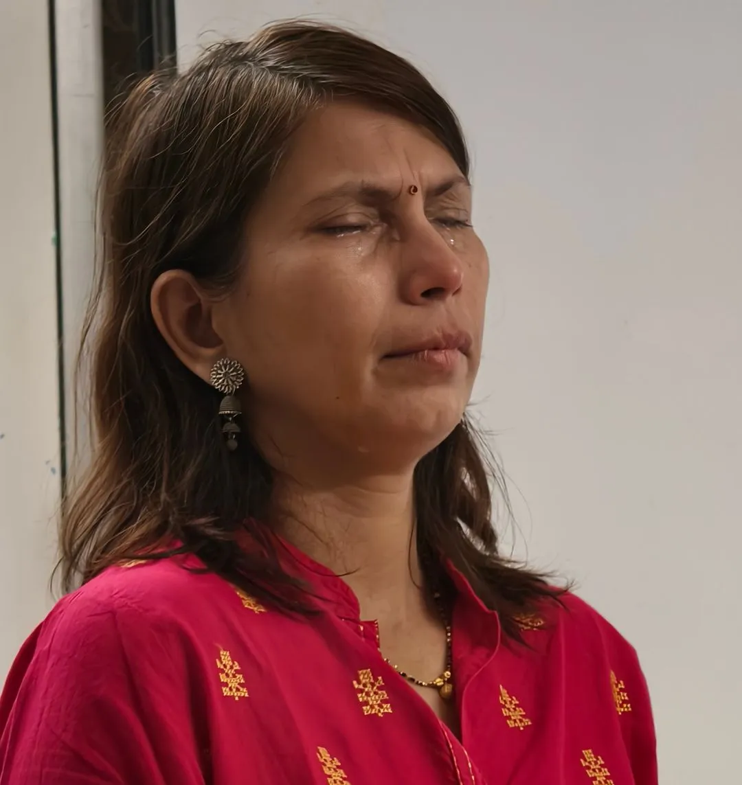 A person is emotional in Abhay's NLP course in India