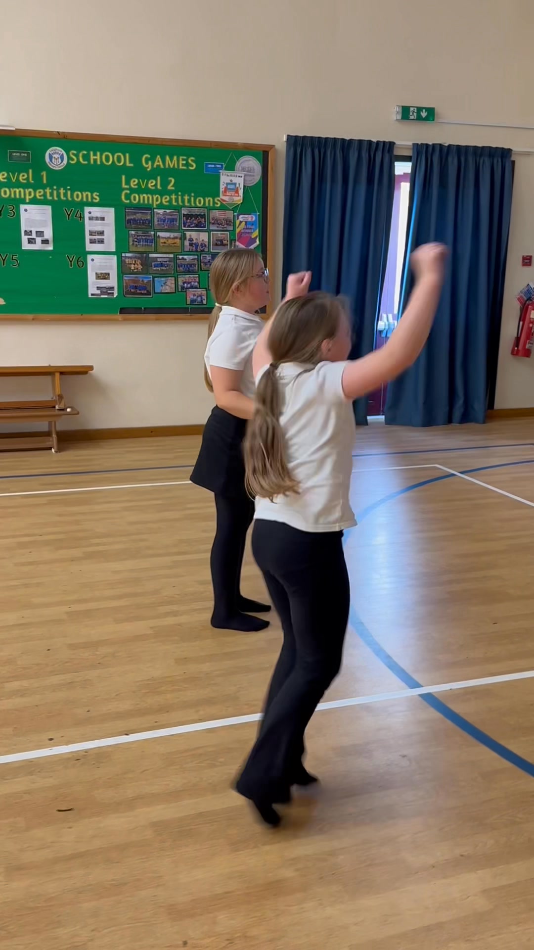 1806064686287007_1474907594643055