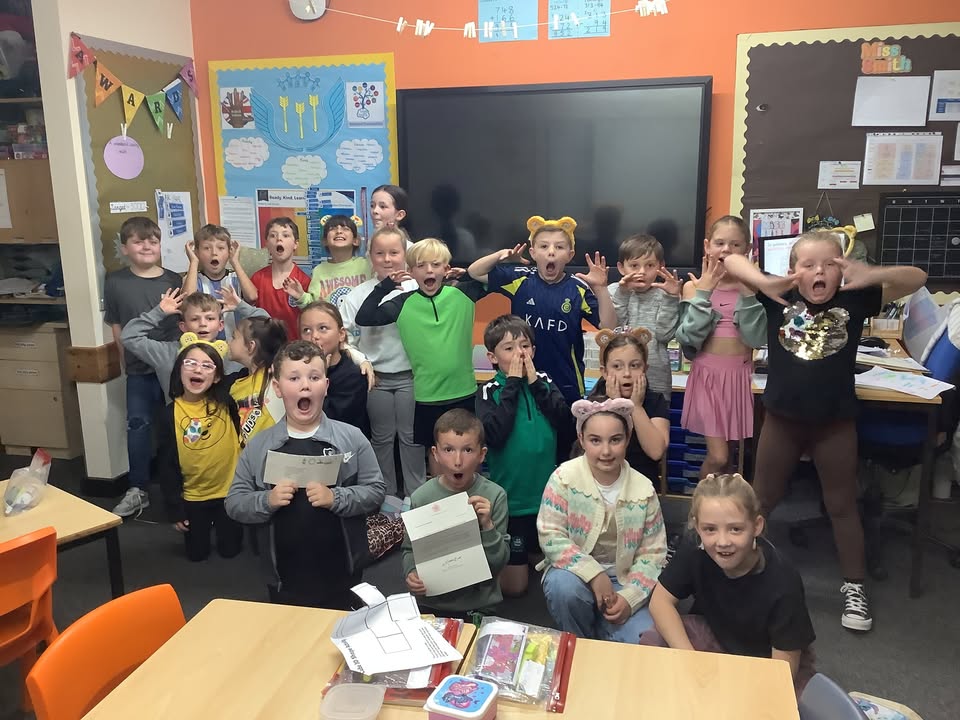 1806064686287007_1485535640246917