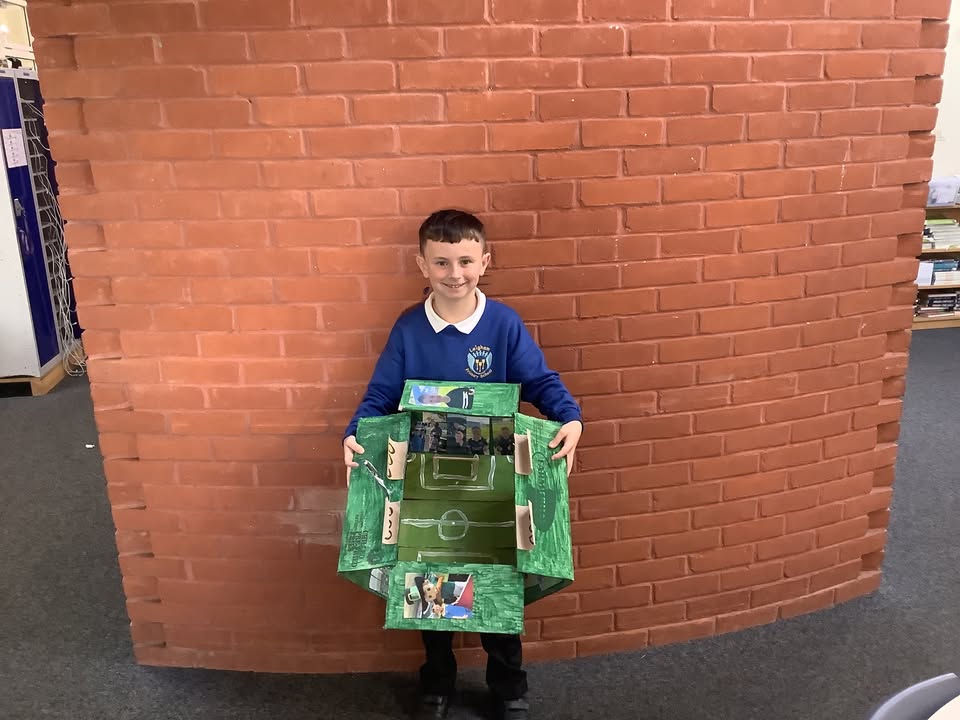 1806064686287007_1512261054241042