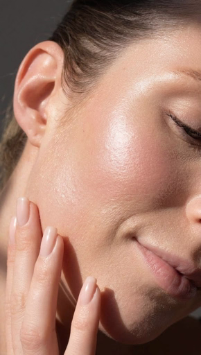 Övergående rodnad efter microneedling är vanligt och avtar inom dygnet 