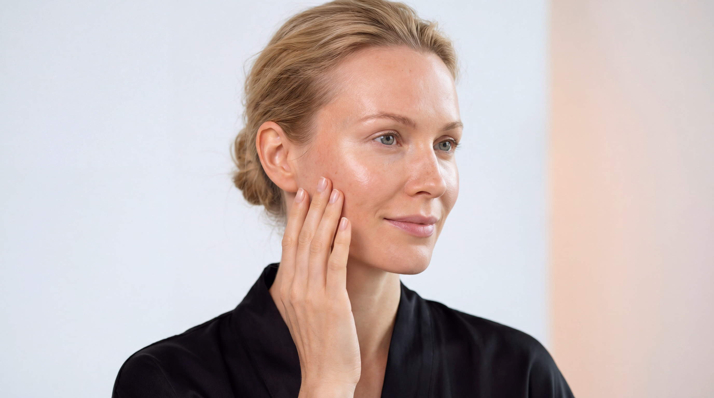 Microneedling stimulerar hudens egen kollagenproduktion 