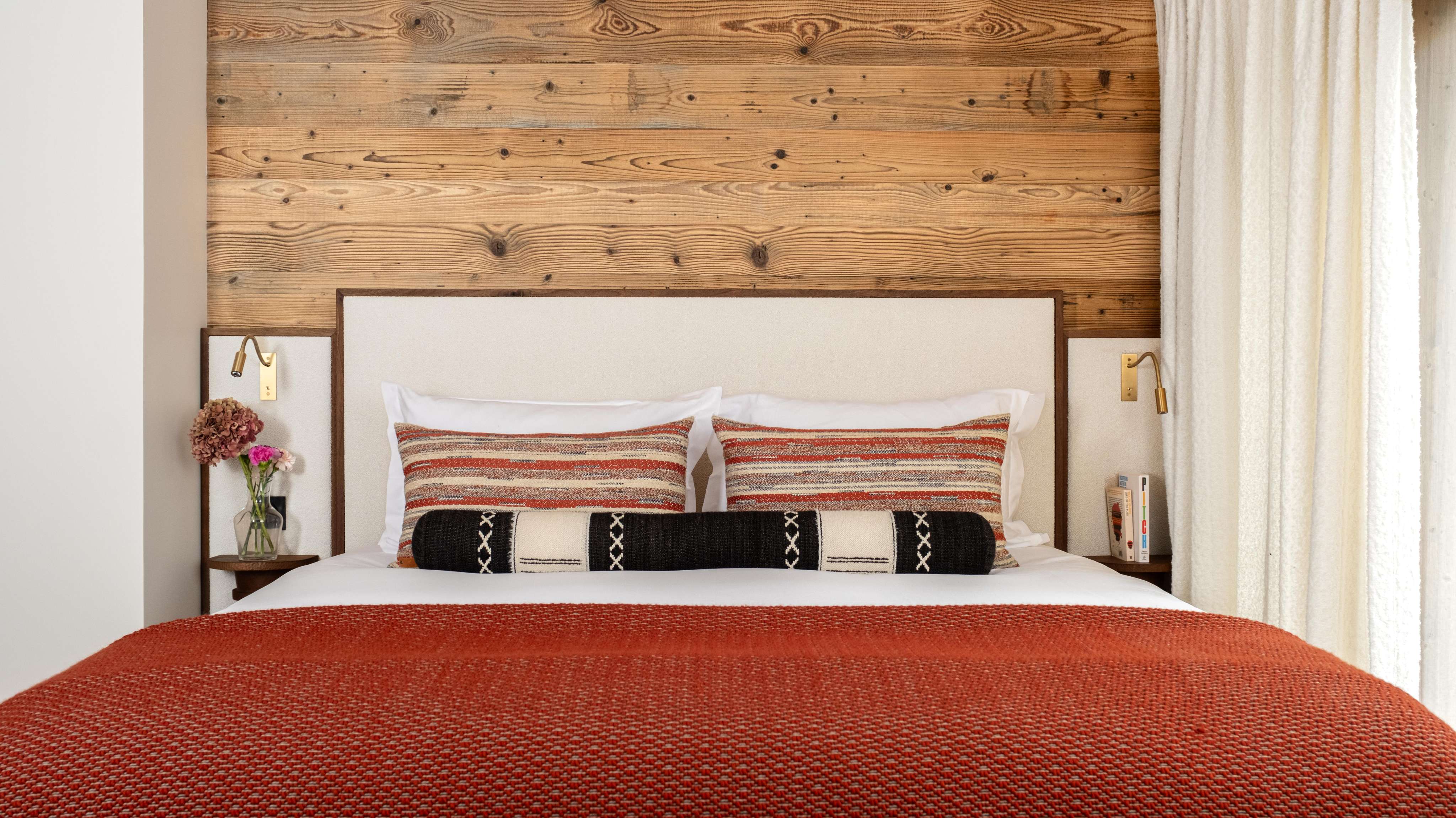 Luxury catered ski chalet Elegie in Meribel - Armadillo Chalets