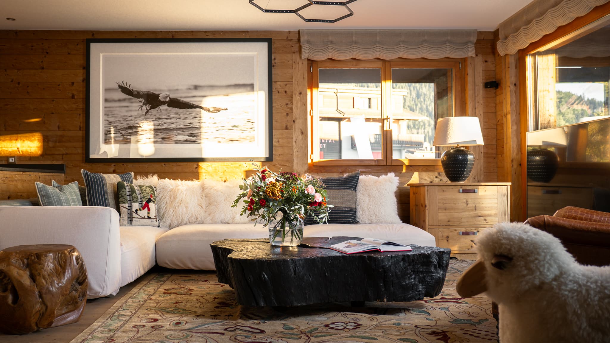 Luxury catered ski chalet Valentine in Verbier - Armadillo Chalets