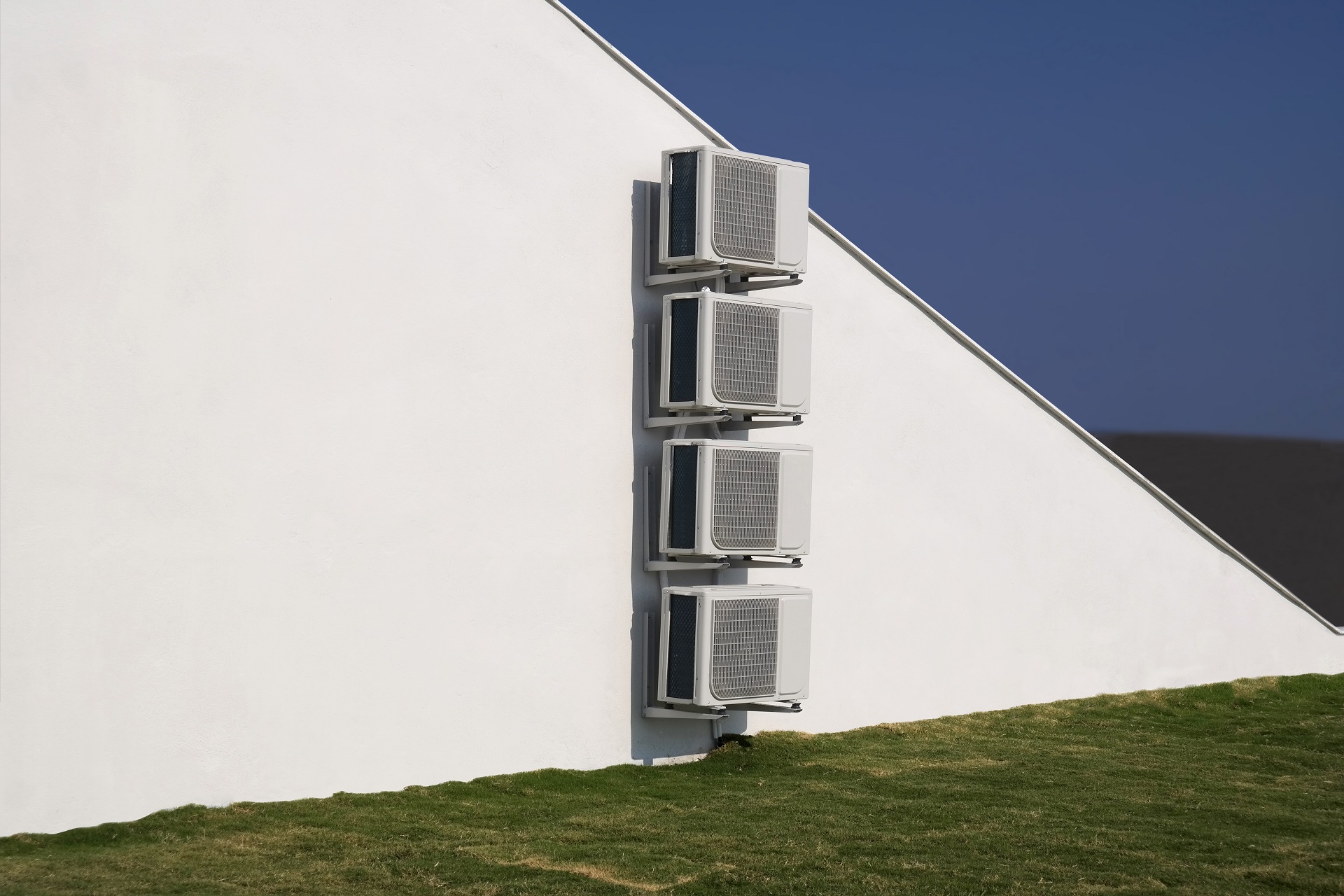 How to Fix AC Condenser Fin Damage in Linn Homes