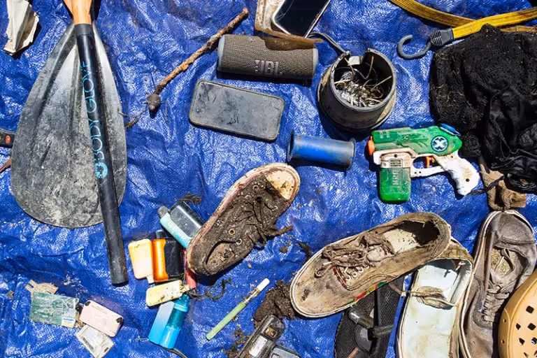 Bend Bulletin: Hundreds join Deschutes River cleanup to remove trash, protect the river