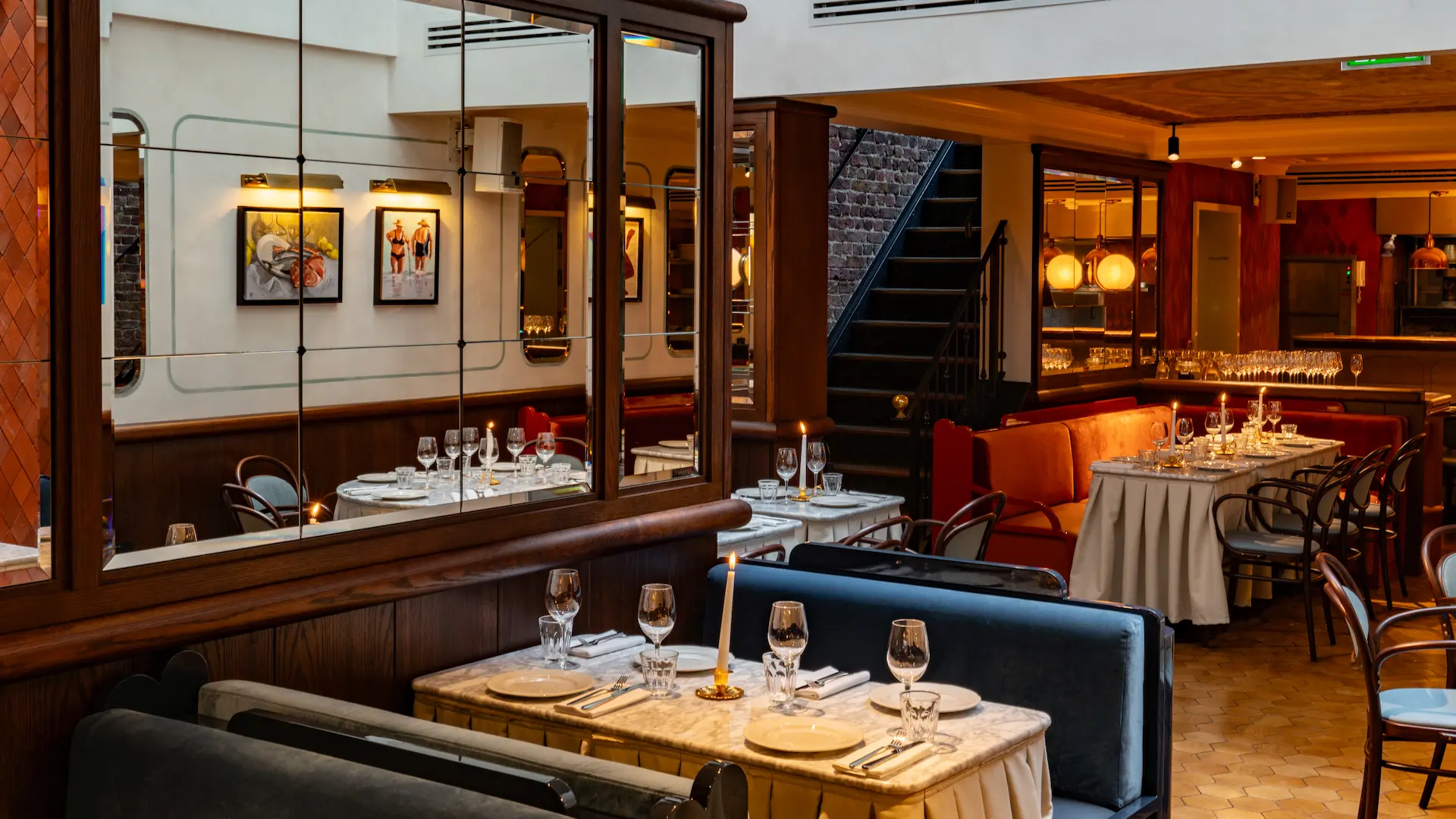 Henri French Restaurant In Covent Garden London