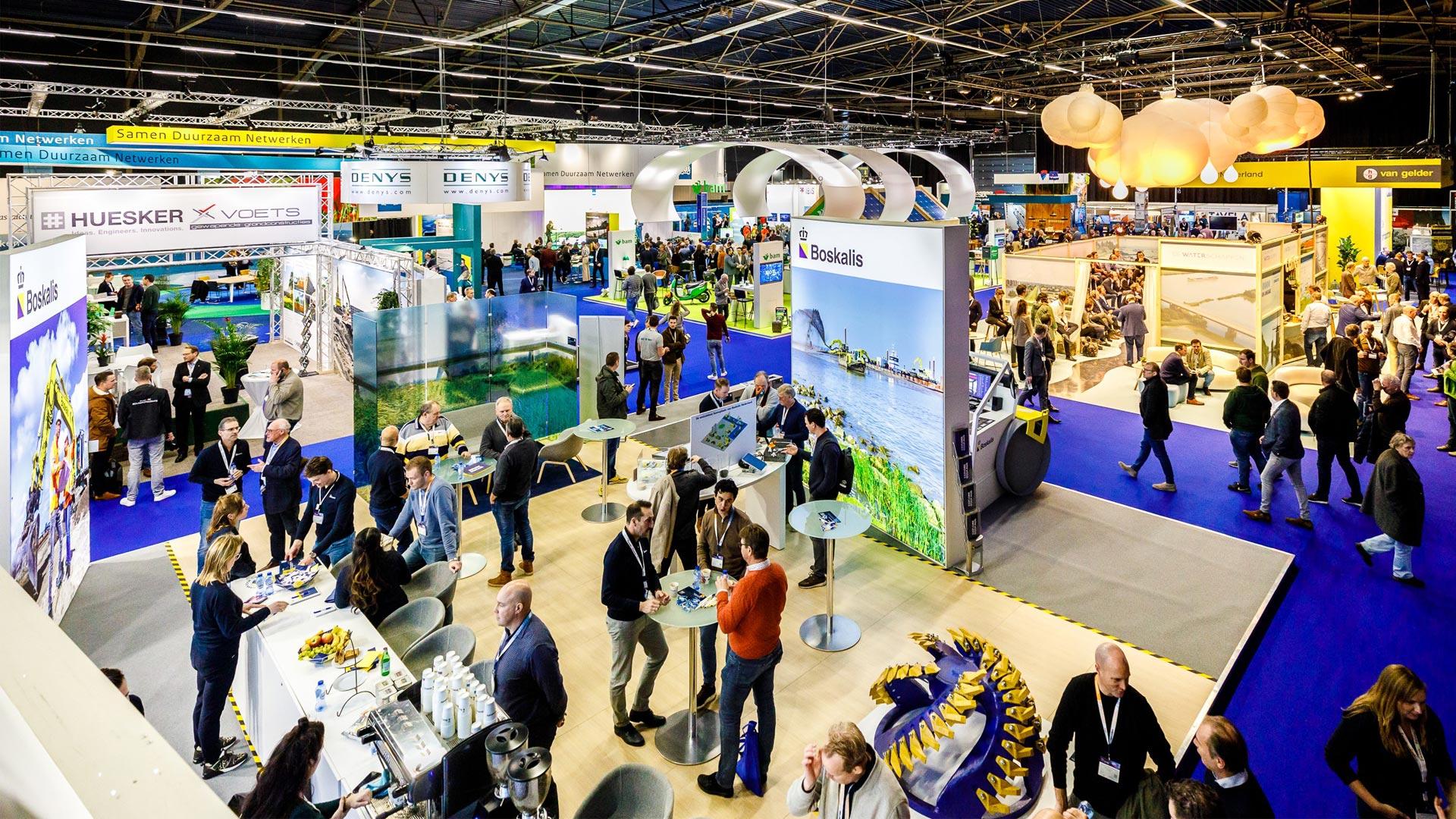 Rotterdam Ahoy Convention Centre — conference networking hall