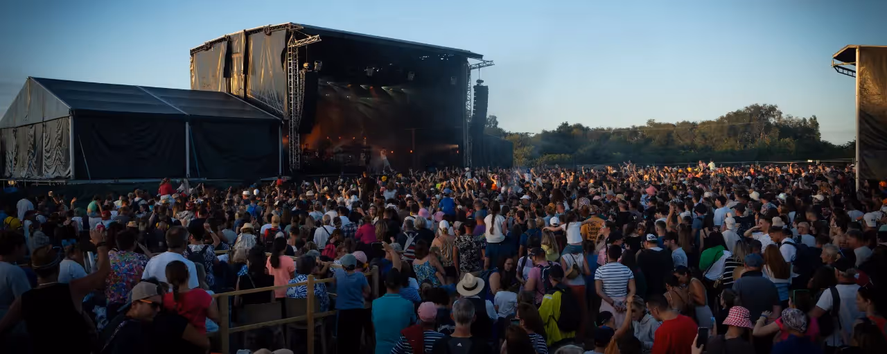 In Tenebris X Bugueles