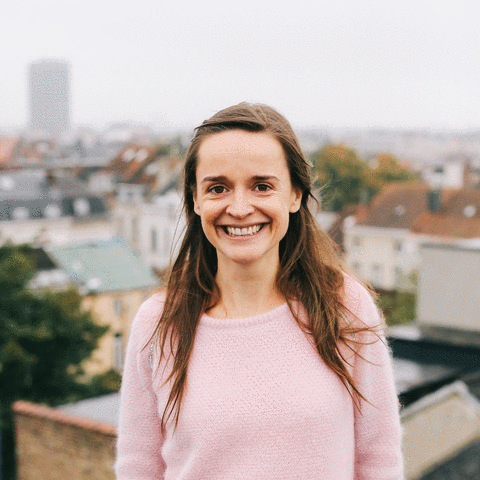 Julie Bodson gif
