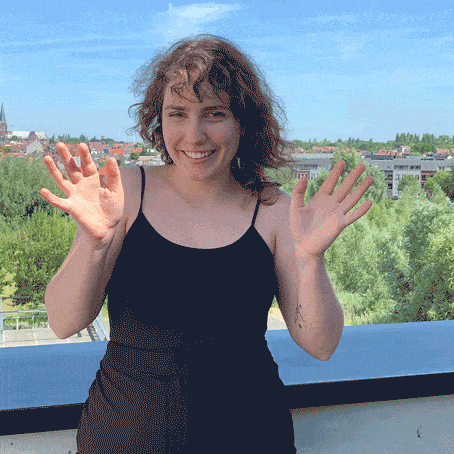 Hemanuella Serra gif