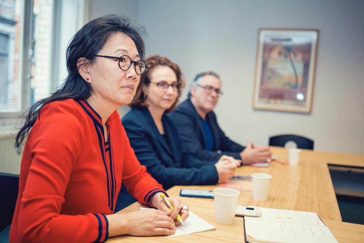 vrijwilliger in training om mentor te worden