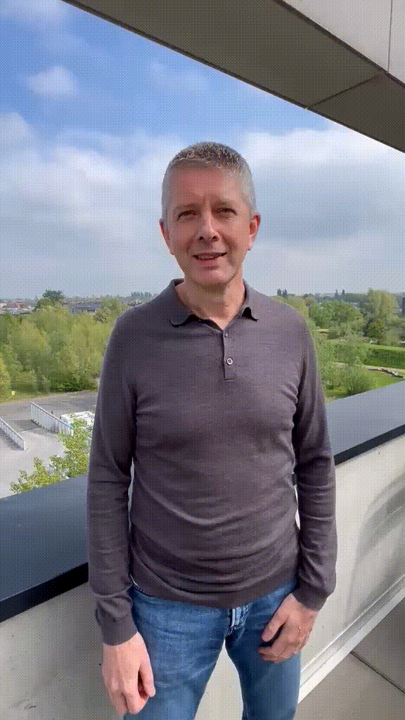 Dirk Provez gif