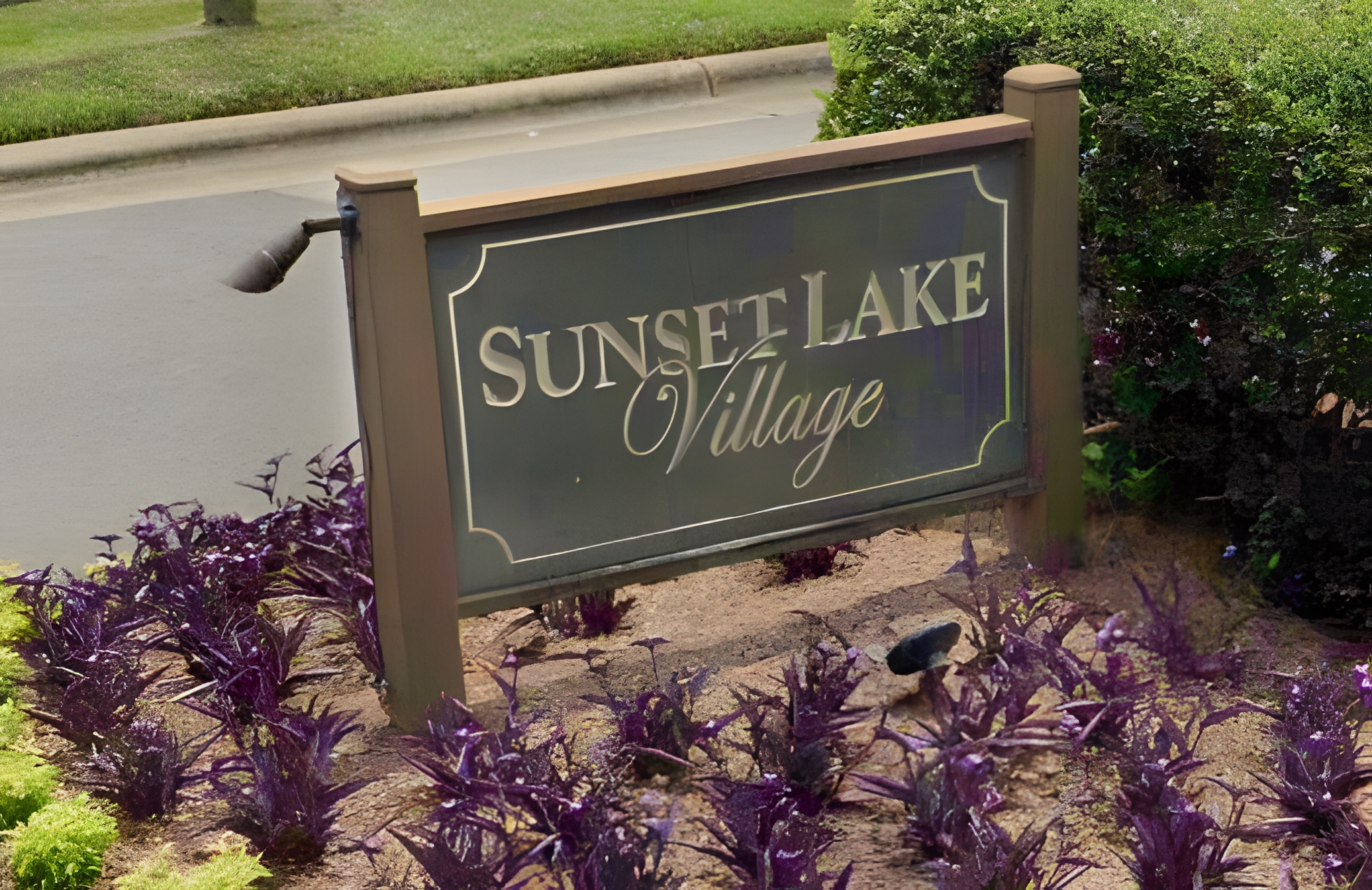 Sunset Lake Village neighborhood in Holly Springs, NC