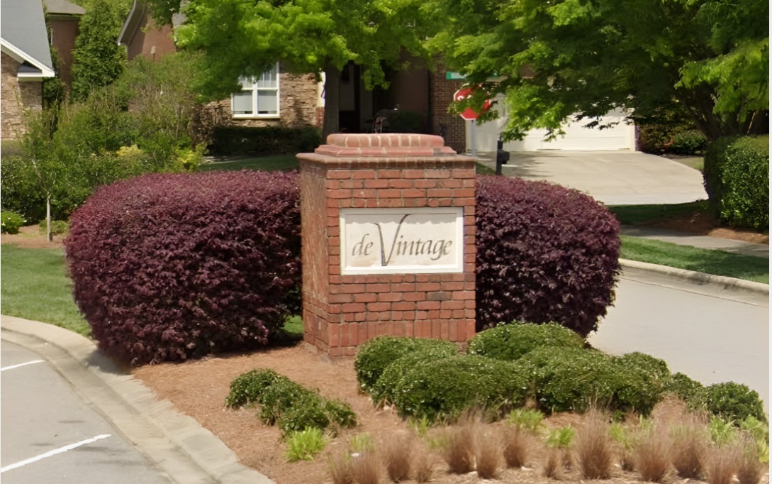 deVintage neighborhood in Cary, NC