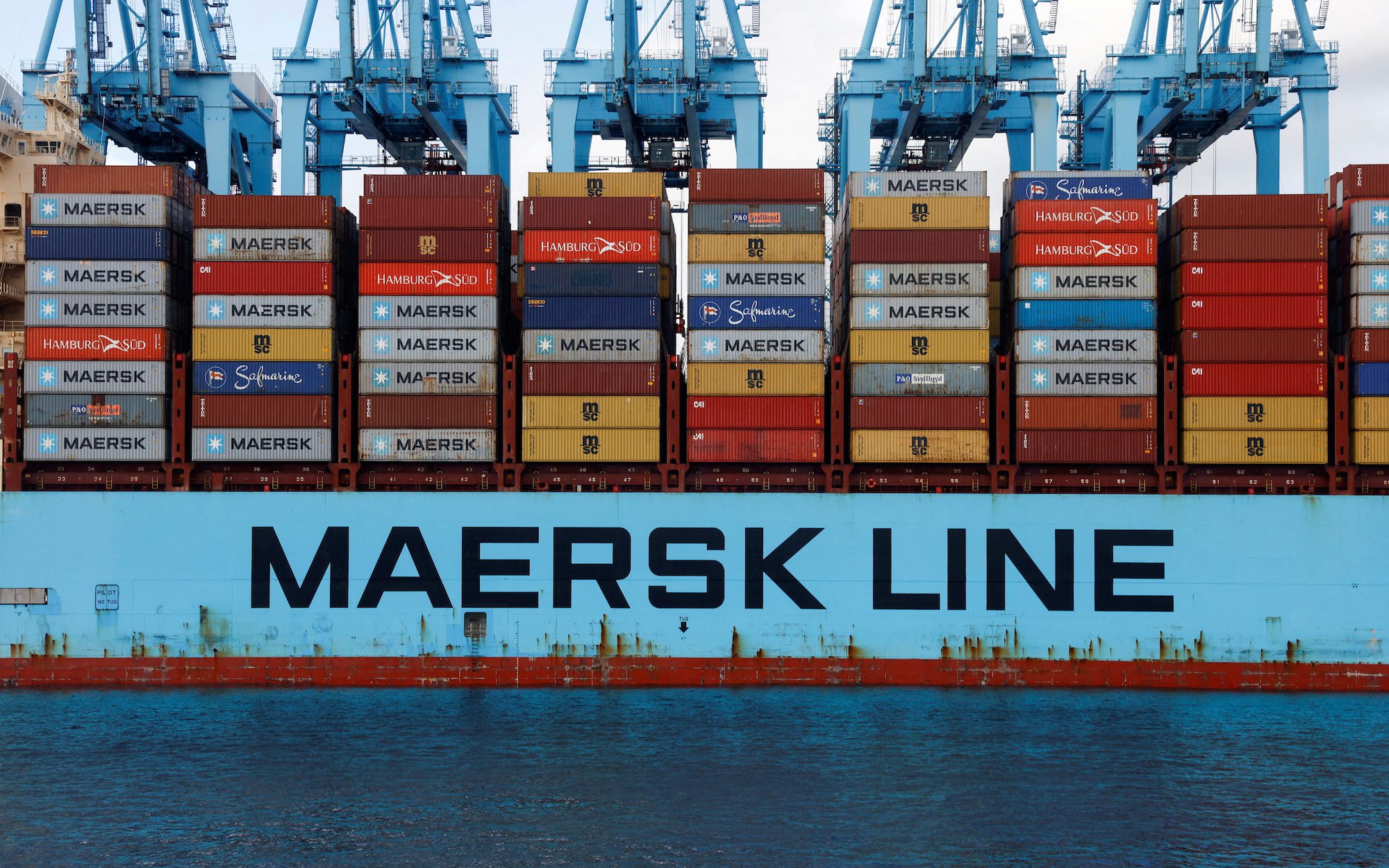 Maersk Sell Ratings Stack Up as Oversupply Concerns Mount