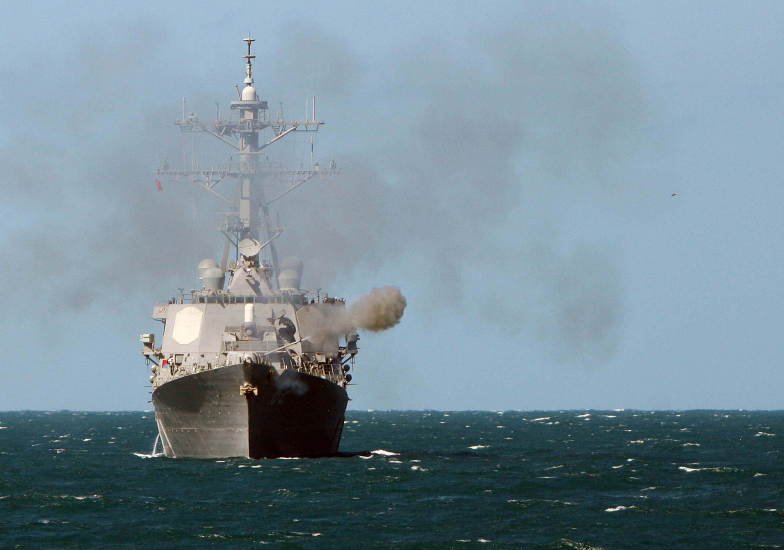 Iran Says it Warned US Destroyer to Move Away From Waters Monitored by Tehran