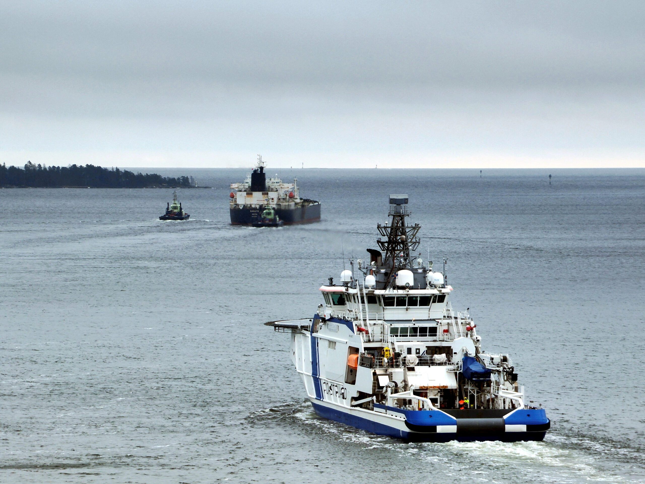 Finland Charges ‘Eagle S’ Tanker Captain, Officers Over Cable Cuts