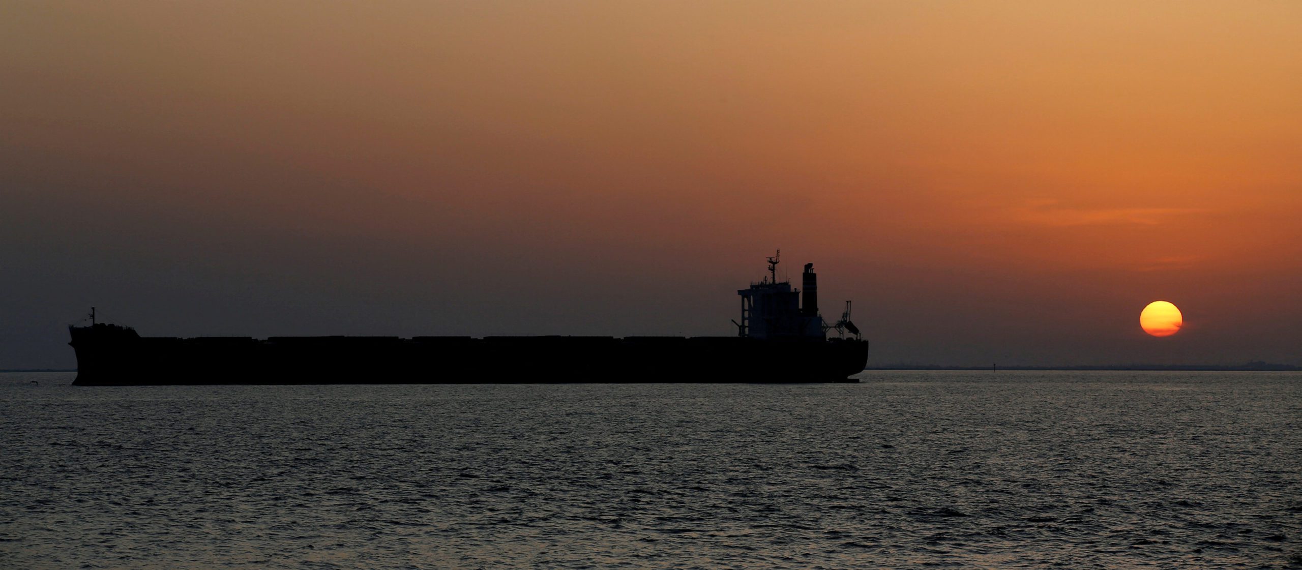 Russia Expects India to Keep Buying Its Oil and Seeks China-India-Russia Talks