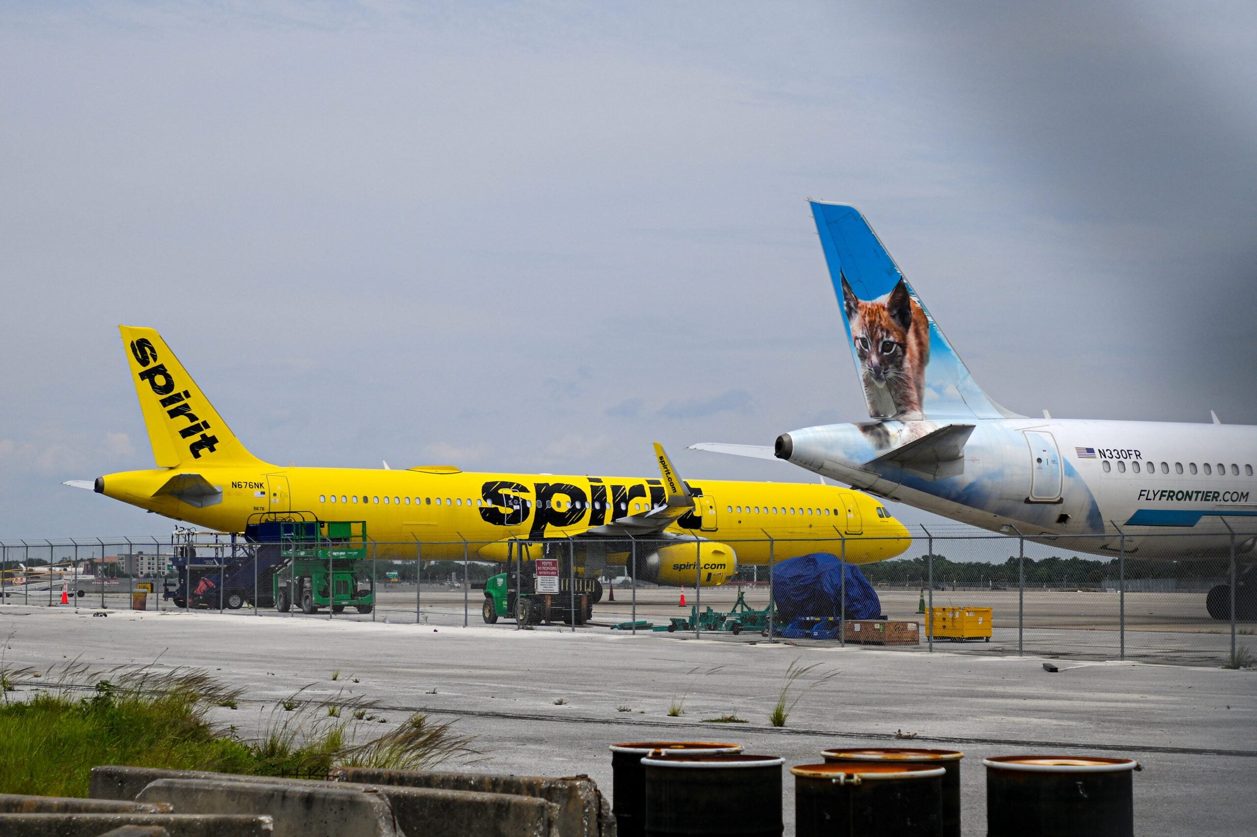 Blocked Hormuz Fuel Surge Claims Spirit Airlines