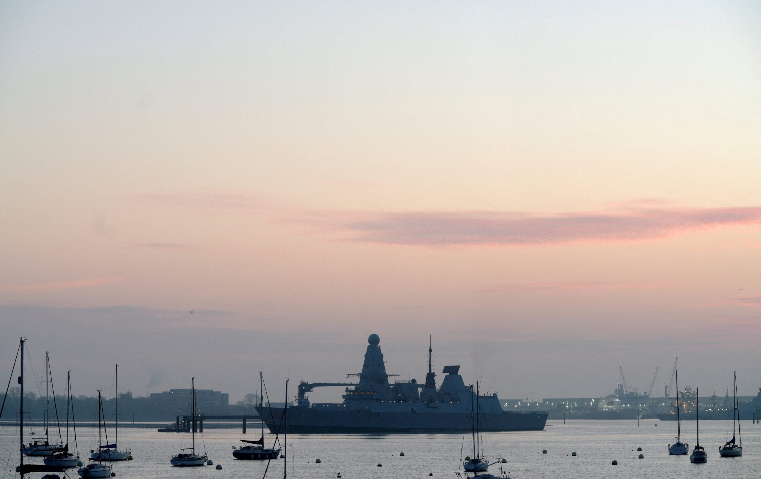 UK Deploys Warship To Middle East For Potential Hormuz Mission