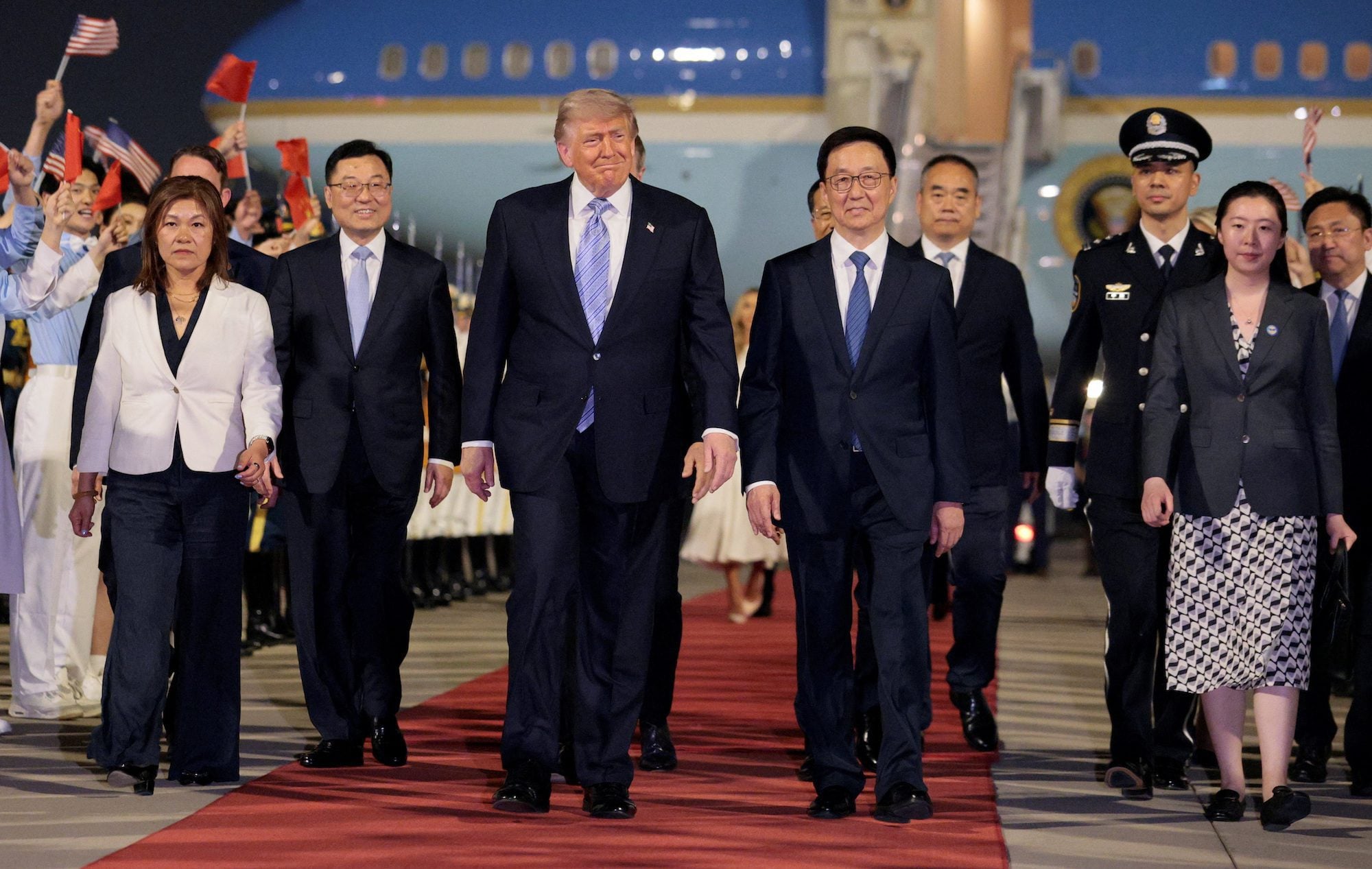 Trump Heads to Beijing as Iran Expands Control Over Strait of Hormuz