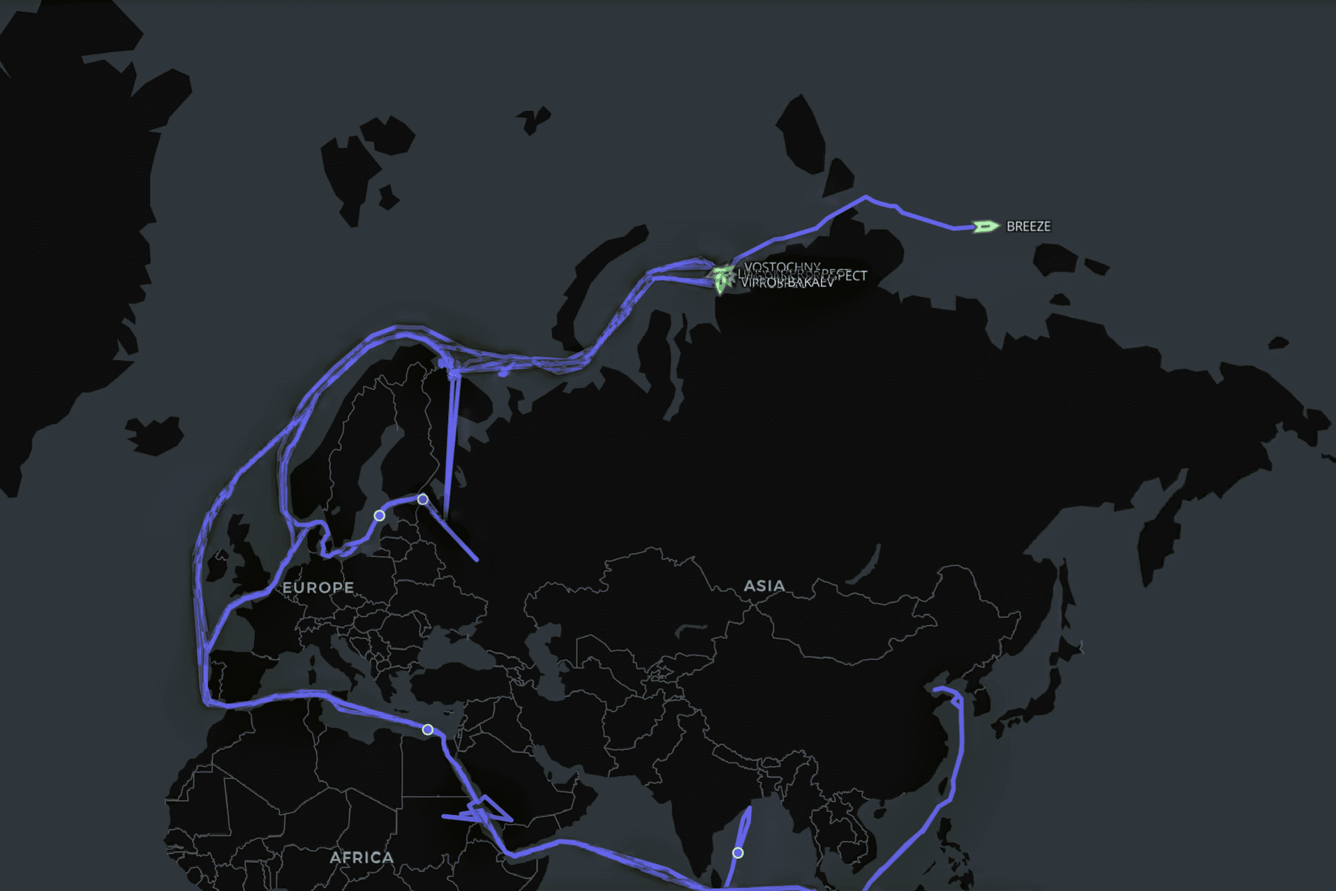 Russia Sends First Conventional LNG Carrier to Arctic LNG 2 as Oil Tankers Gather for NSR Push