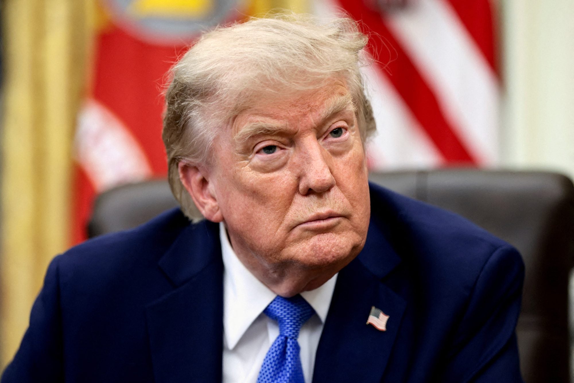 Trump Demands Compensation From Iran as Hormuz Deal Hopes Fade