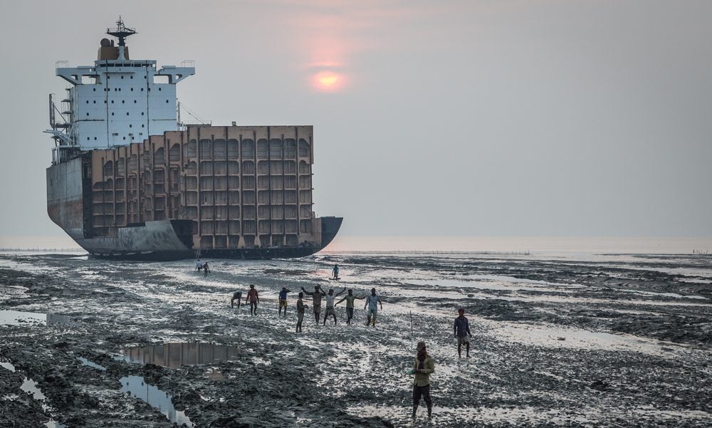 Nine Workers Killed at Hong Kong Convention-Certified Shipbreaking Yard in Bangladesh