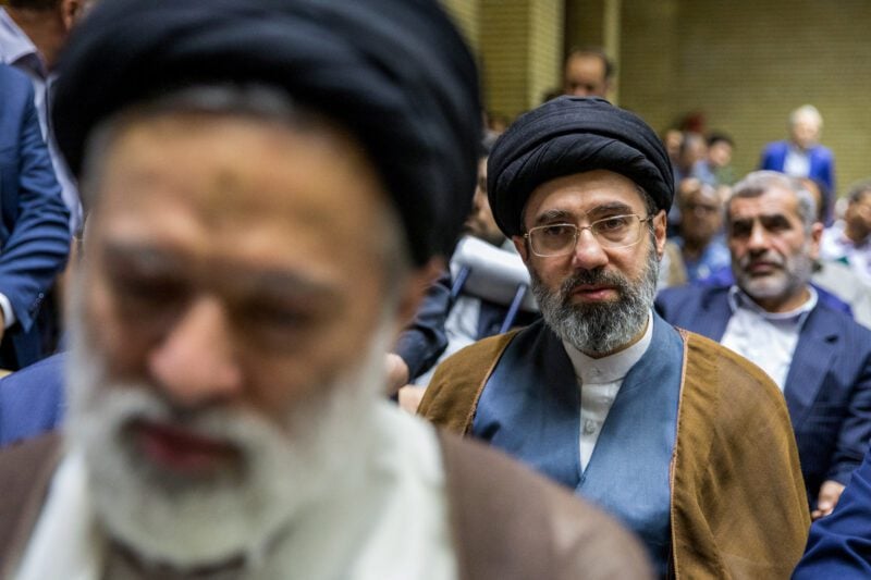 Iran Vows ‘Devastating’ Response to US Threat to Cut Off Its Economic Lifelines