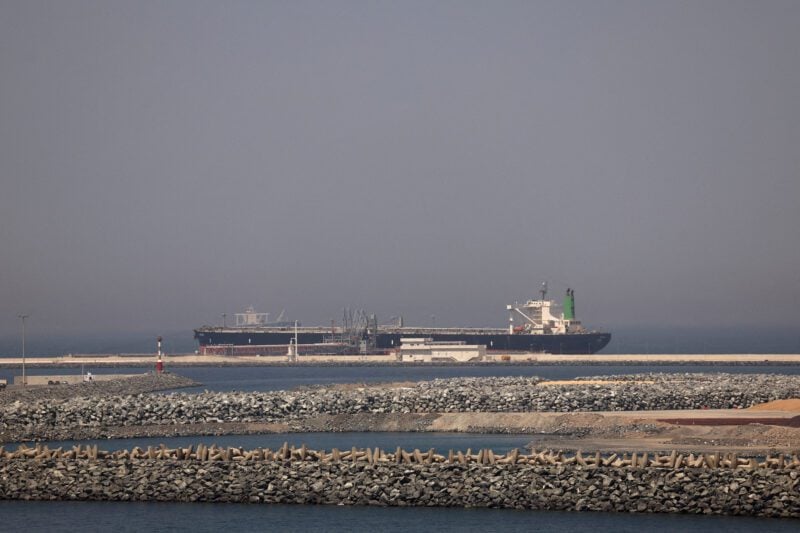 Strait of Hormuz Ship Crossings Remain in Single Digits, Data Shows