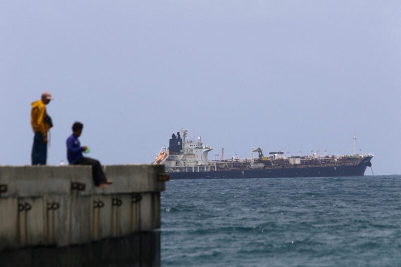 Russian Crude Exports Boom Blunted by Kremlin’s Diesel Sales Ban