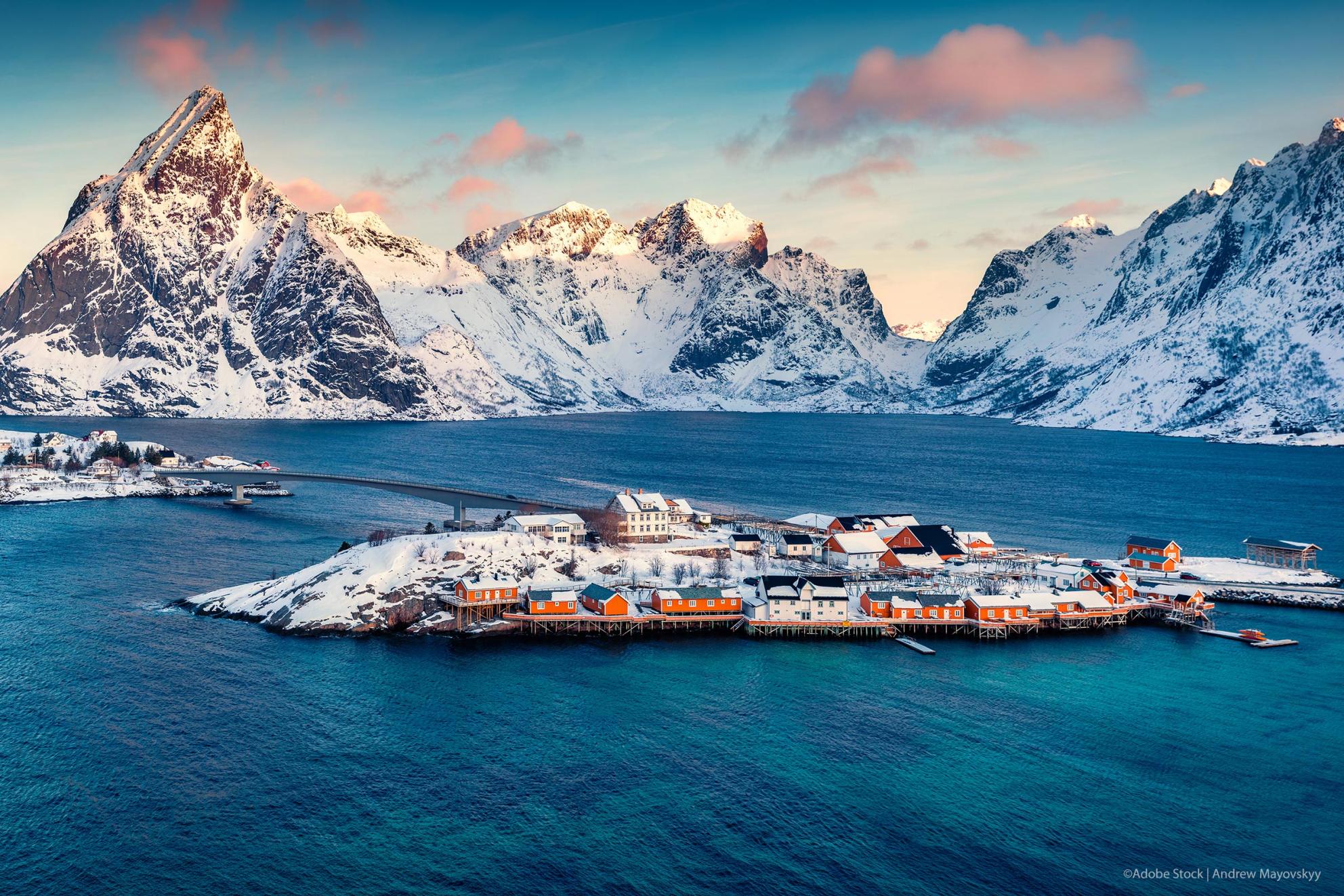 EU Puts Icebreakers, Shipping Security at Center of New Arctic Strategy