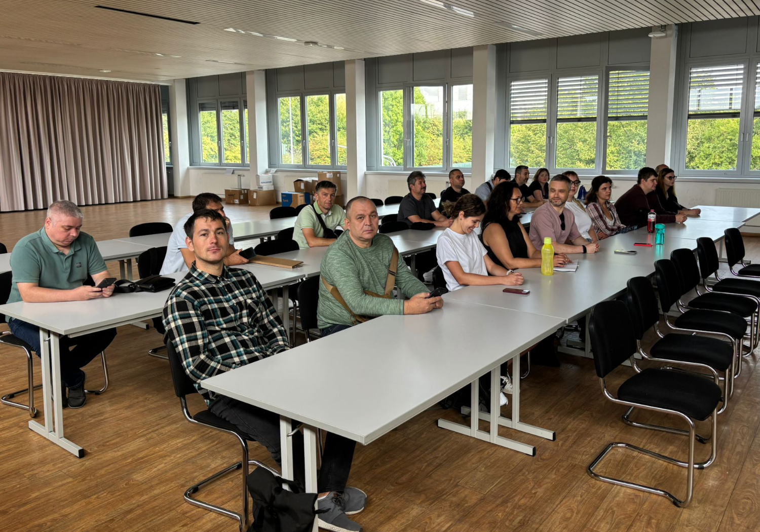 Erfolgreiche Infoveranstaltung: Job plus Qualifizierung – Fachkraft für Industrieelektriker
