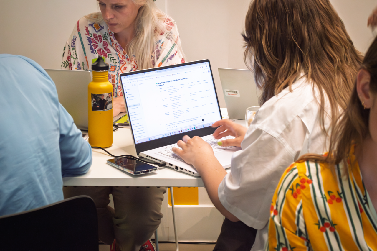 Masterclass deelnemer AI prototype ontwerpen.