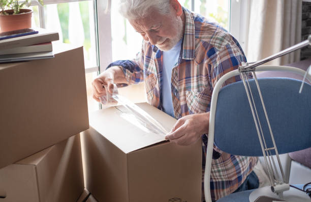 What to Pack When Moving to Assisted Living: A Printable Checklist